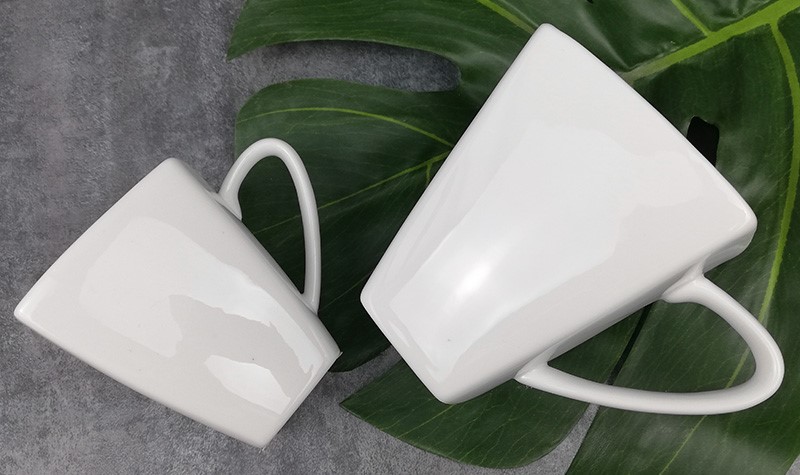 white porcelain coffee cup فنجان قهوة بورسلين أبيض