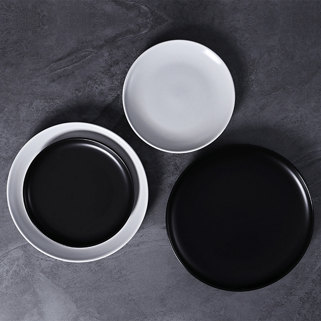 أطباق Entree عشاء مخصصة طبق حلوى دائري إيطالي أفضل أطباق بورسلين أبيض للمطاعم أدوات المائدة لتأجير الحفلات