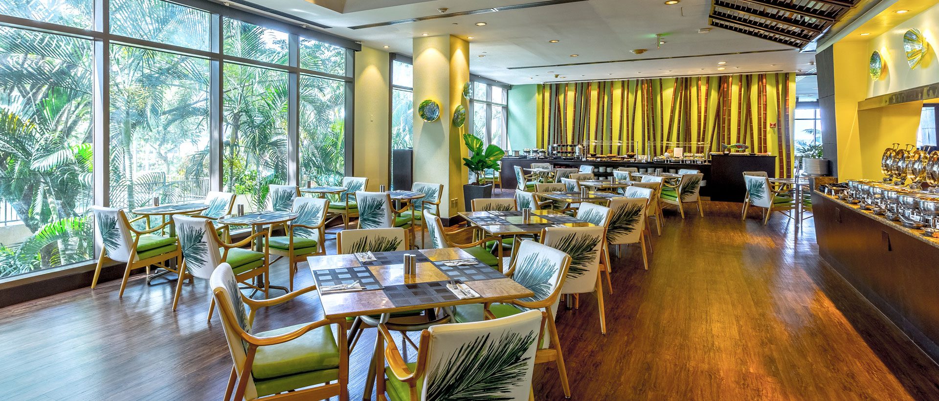 تناول الطعام - Dusit Beach Resort Guam