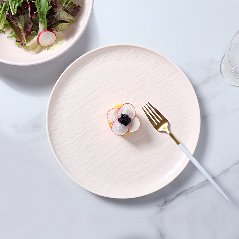 أدوات مائدة فاخرة على الطراز الاسكندنافي مجموعات أطباق وردية من الخزف أدوات مائدة من البورسلين