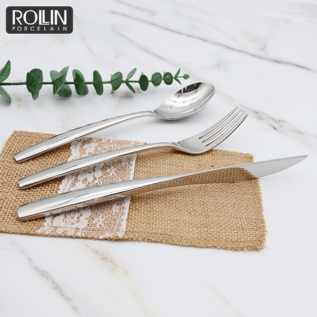 يمكن تخصيص شعار عشاء سكين مجموعات أدوات المائدة غير القابل للصدأ للفندق